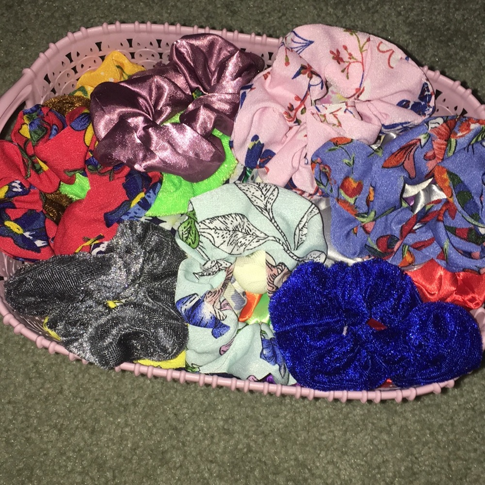 scrunchies